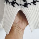 Princess Polly  Ashton V-Neck Houndstooth Knit Sweater Vest White Black Size S/M Photo 7