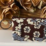 Vera Bradley Brown & Blue Floral Zip ID Holder Photo 1