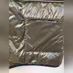 Peloton  Sherpa H120‎ Reversible Sherpa vest sz L Photo 2