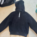 Lululemon  Fuzzy Cropped Sherpa Photo 0