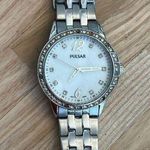 Pulsar Ladies Watch Crystals White Dial Stainless Bracelet Photo 1