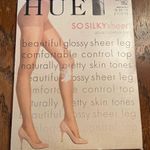 Hue New  So Silky Sheer Control Top Pantyhose Sheer Toe Womens Sz 1 Steel NIP Photo 0