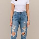 Wild Fable Y2K Distressed High Rise Mom Jeans Light Wash Size 6 Photo 0