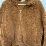 Vestique Cropped Fuzzy Jacket Photo 2