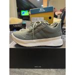 Sorel  Out N About III Low Sneaker Waterproof Women US 7.5‎ Photo 1