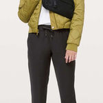 Lululemon • On The Fly jogger pant athleisure travel black drawstring waist Photo 0