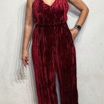 Aidan Mattox  Red Crushed Velvet V-Neck Sleeveless Jumpsuit Sz 8 Photo 0