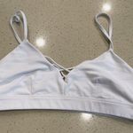 Alo Yoga ALSO SPORTS BRA CRISS CROSS FRONT AND BACK IN WHITE SIZE MED - EUC (394) Photo 4