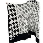 Chico's NWT Black White Houndstooth Knit Ruana Reversible Covering Poncho Sz S/M Photo 12