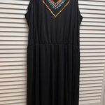 BLOOM CHIC NWT MIDI Length Sleeveless Embroidered Dress Photo 0