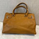 Michael Kors Hamilton Leather Satchel – Classic Elegance Meets Everyday Function Photo 1