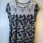Anthropologie  9-H15 STCL Postage Stamp Blue Floral Lace Neckline Blouse Large Photo 0