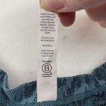 Athleta XXS Momentum Allure Animal Print Tee Shirt Blue Seamless Comfort Wicking Photo 6