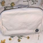 Lululemon  Everywhere Belt Bag 1L Wordmark White Opal Photo 0