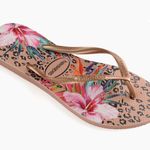 Havaianas Women's Slim Animal Floral Thong Sandal. Size 9/10. MSRP $30 Photo 2