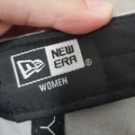 MLB New Era Women New York Yankees Gray and Pink Adjustable Cap 9/Twenty Photo 6