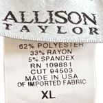 Allison Taylor  Black‎ Skirt Photo 5