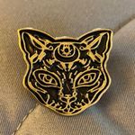 Hot Topic NWOT Spooky cat enamel pin Photo 0
