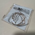 Silver Gold Heart Hoop Earrings 2 pack NEW Photo 4