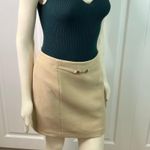 H&M | Camel Woven Mini Skirt with Gold Chain Photo 3