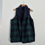 Girlie girl original C.C Exclusive Reversible Fleece & Plaid Vest, Women’s Size Large — Evergreen/Navy Photo 9