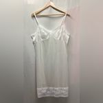 Vanity Fair Vintage full slip. Size 40 in White Photo 8