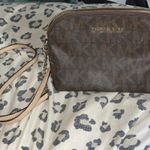 Michael Kors Crossbody Purse Photo 0