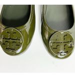 Tory Burch  Womens Minnie Patent Leather Ballet Flats Shoes Leccio Dark Green 6.5 Photo 2