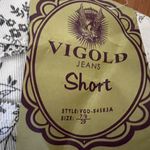 Vigoss  Vigold cotton blend print denim shorts. 7/8 Photo 2