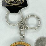 Bacon & Co Tennessee Volunteers Spinning Football Keychain Keyring Silver Photo 6