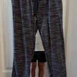Lululemon Heathered Black Stripe Straight Leg Pants – Size 4 Photo 0