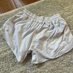 Lululemon  White Hottie Hot Shorts 4" size 6 Photo 1