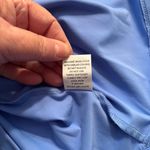 Kenny Dana 3/4 Sleeve Tapered V Neck Top Periwinkle Blue Size L UPF50 NWT Size L Photo 4