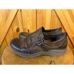 Baretraps  Posture Jemma Casual Comfort Slip On Loafer Brown Faux Leather Sz 6.5M Photo 2