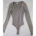 LA Luxe Rib Knit Long Sleeve Bodysuit Gray Beige Size L Brown Size L Photo 9