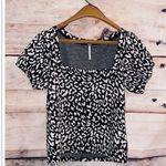 Free People  Top Puff Sleeves sz M Photo 0