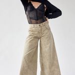 BDG Twill Extreme Wide-Leg Pant Photo 0