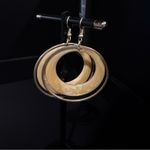 Vintage lucite cream/gold double hoop earrings Gold Photo 3