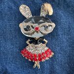 Twee Bunny Rabbit With Glasses Brooch With Colorful Stones Red Photo 2