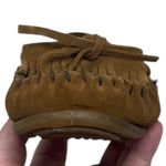 Minnetonka Womens 8 Thunderbird Suede Leather Moccasins Beaded Fringe Tan Kiltie Photo 13