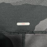 Aerie  CHILL PLAY MOVE Camo Leggings 26” Women’s Pants Sz Small. EUC Photo 5