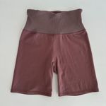 Vuori  Biker Shorts Womens XS High Rise Rib Studio Pepper Stretch Yoga Athletic Photo 2