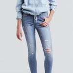 Levi's Wedgie Fit Skinny Jeans High Rise Distressed Light Wash 29 NWOT Photo 0