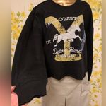 Yellowstone Graphic crop Sweatshirt size Large Black Photo 2