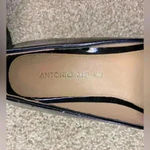 Antonio Melani Women’s black patent leather tassel shoes Photo 1