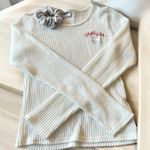 Hollister NWOT white waffle knit sleep long sleeve shirt & Scunci Set Small Photo 3