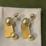 Christian Dior DIOR Tribales Earrings Gold-Finish Metal and White Resin Pearls Photo 2