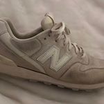 New Balance  Photo 0