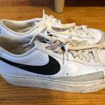 Nike Blazer Low Platform Photo 1