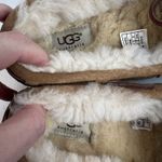 UGG  Sz 6 Dakota Slipper Leather Nubuck Beige Moccasin Slip On Shoes 5612 Women’s Photo 6